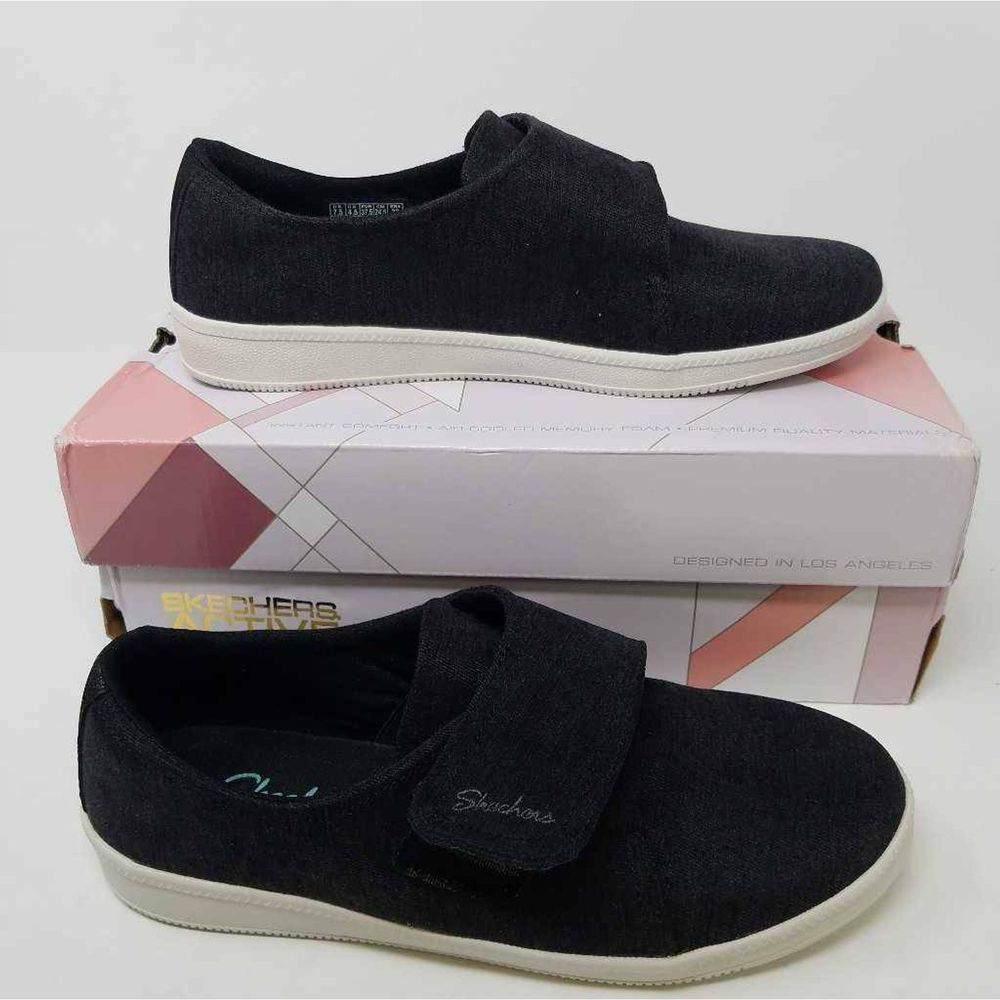 NIB Skechers Madison Ave Distinctively Shoes 7.5